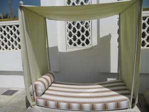 Hotel Daybed Canopy and Cushion